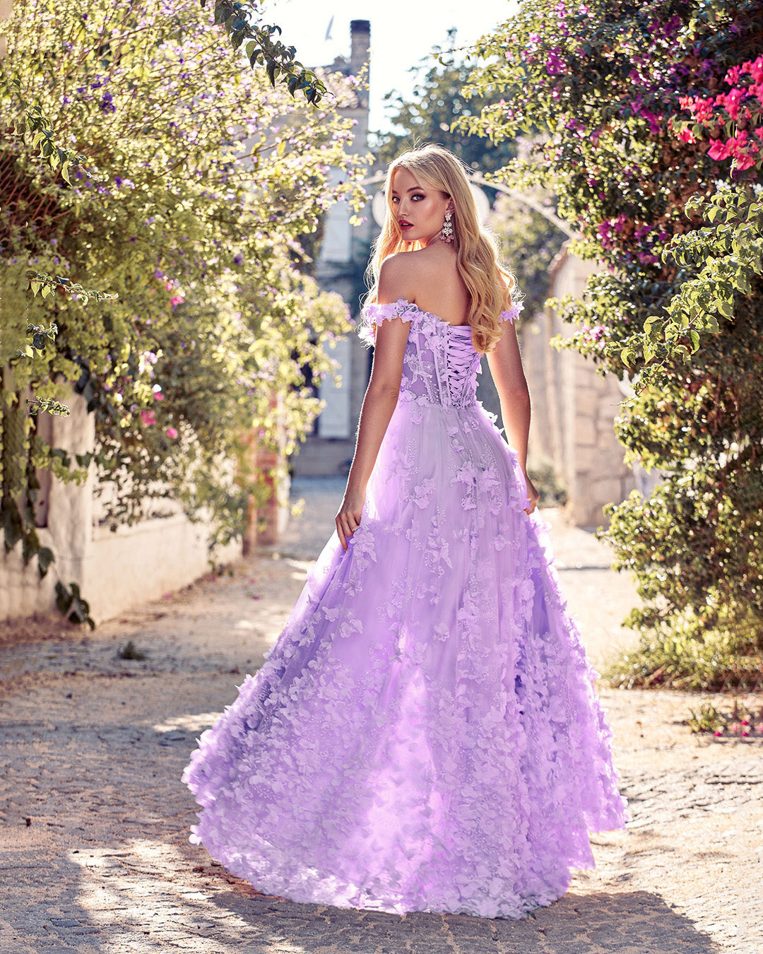 Sweetheart Embroidery Tea-Length Tulle Puff Sleeves Floral Corset purple Prom Dress