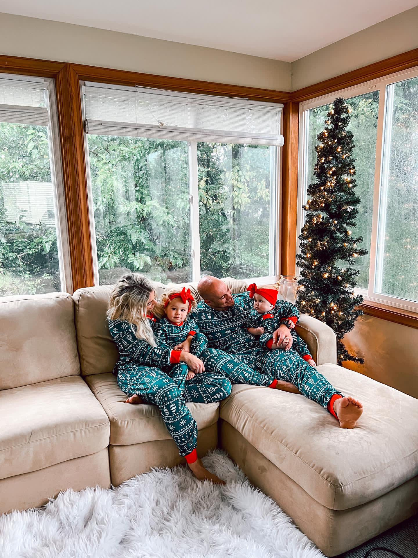 Top Family Christmas Pajama Sets for 2024 - Merryreindeer