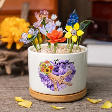 Personalized Sunflower Plant Pot-Personalized Mom Holding Hands|Best Mother's Day Gift– Timeless Gift for Every Home