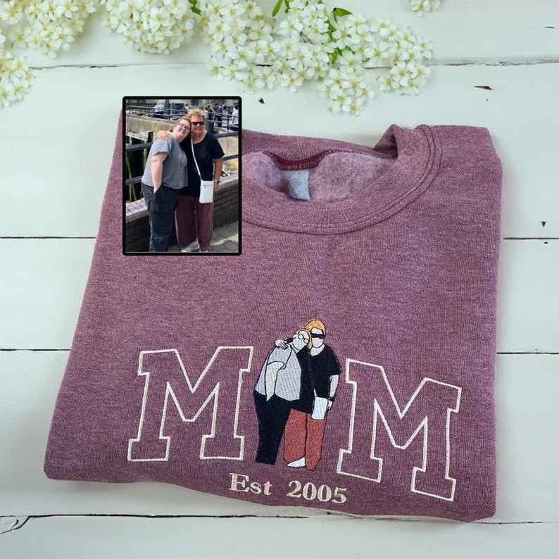 Custom Embroidered Photo Mom and Kids Family Portrait Sweatshirt |  Mother's Day Gifts