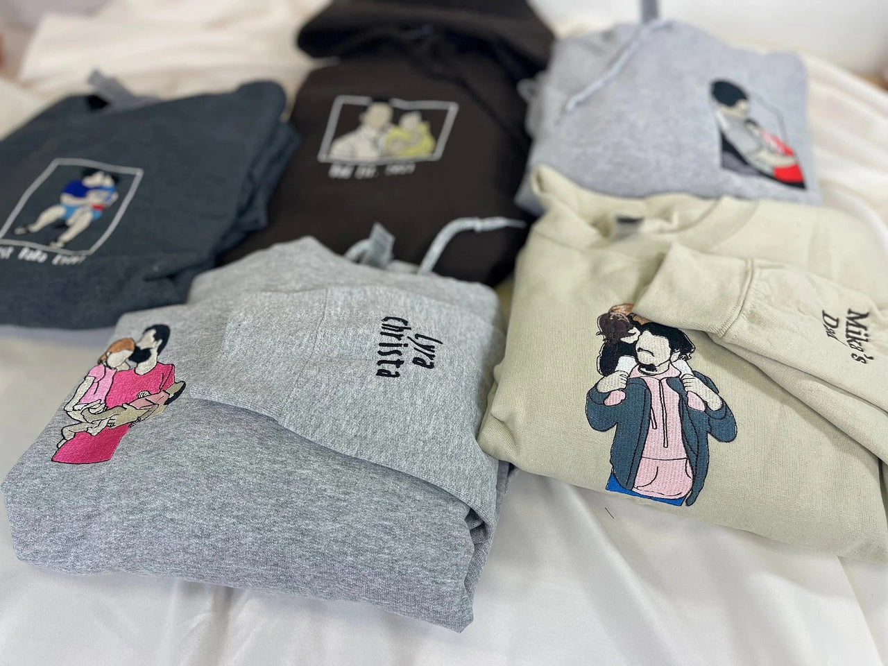 Custom Embroidered Photo Portrait T-shirt Hoodie For Mom - Unique Mother's Day Gift