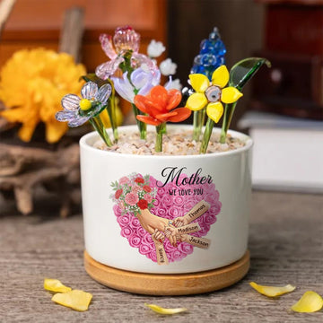 Personalized Carnation Plant Pot-Personalized Mom Holding Hands|Best Mother's Day Gift– Timeless Gift for Every Home