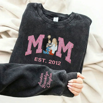 Customize Mom’s Glitter Washed Sweatshirt with Photo – Vintage Wash Clothes, Personalized Mother’s Day Gift
