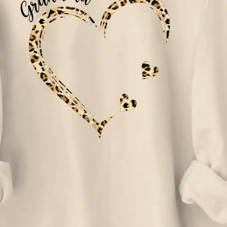Custom Mama, Grandma Heart Sweatshirt with Kidnames | Mother's Day Gift