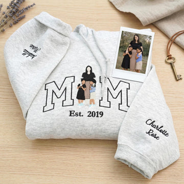 Custom Embroidered Photo Mom and Kids Family Portrait Sweatshirt |  Mother's Day Gifts