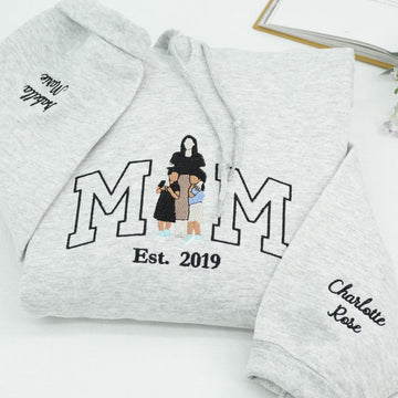 Custom Embroidered Photo Mom and Kids Family Portrait Sweatshirt |  Mother's Day Gifts