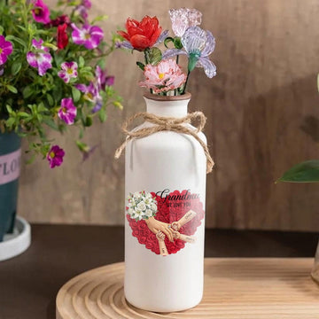 Personalized "White Lily & White Roses" Vase-Personalized Grandma Holding Hands|Best Mother's Day Gift– Timeless Gift for Every Home