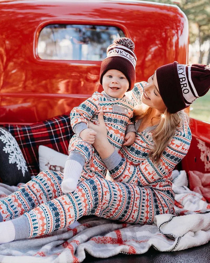 Snug Snowflakes - Family Matching Christmas Pajamas - Merryreindeer